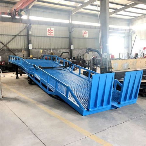 云南省移動式登車橋集裝箱裝卸貨平臺定制公司按需定制